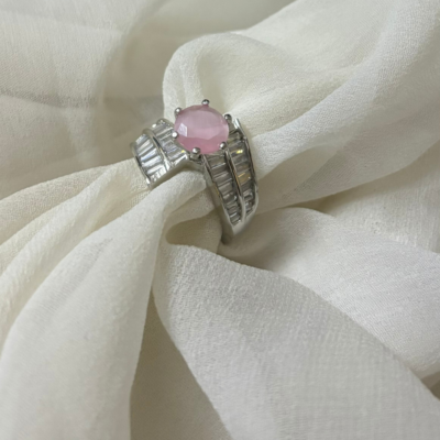 Adjustable cz crown ring
