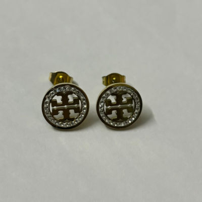 Stainless steel stud