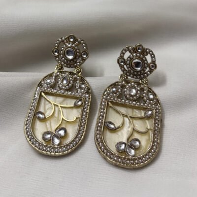 High Quality Kundan with MOP dangler