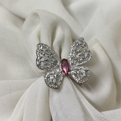 Butterfly adjustable ring