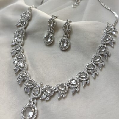 Cubic zirconia necklace set