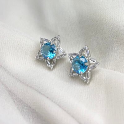 Beautiful American Diamond Star Stud