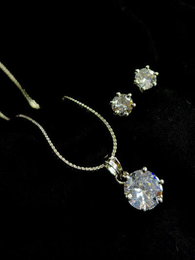 Daily Wear Single Stone Cubic Zirconia Pendant Set
